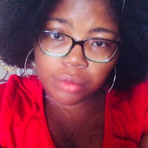 Meet your Posher, Neenee